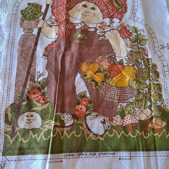 Vintage 1983 Cabbage Patch Pillow Cutout Pattern - Picture 7 of 10